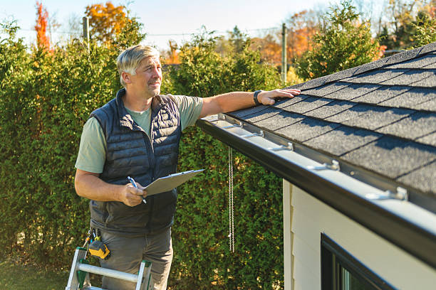 Professional Roofing technician working in Kingstree, SC